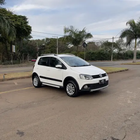 VOLKSWAGEN Crossfox 1.6 4P FLEX, Foto 3