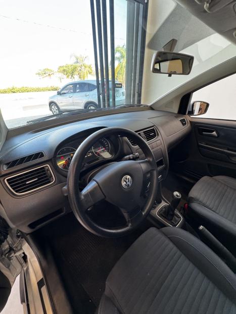 VOLKSWAGEN Crossfox 1.6 4P FLEX, Foto 4
