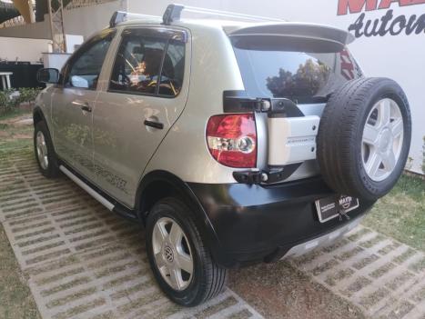 VOLKSWAGEN Crossfox 1.6 4P FLEX, Foto 4