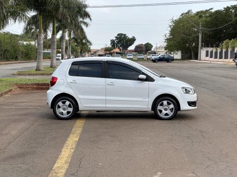 VOLKSWAGEN Fox 1.0 4P FLEX, Foto 2