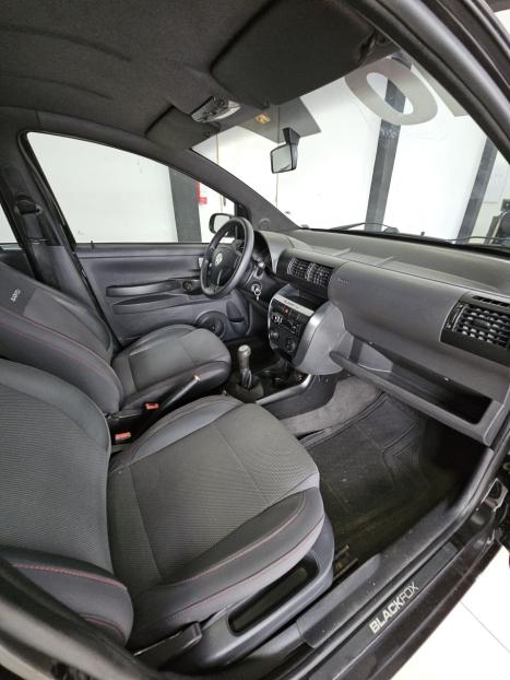 VOLKSWAGEN Fox 1.0 4P PLUS FLEX, Foto 4