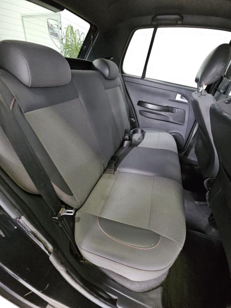 VOLKSWAGEN Fox 1.0 4P PLUS FLEX, Foto 6