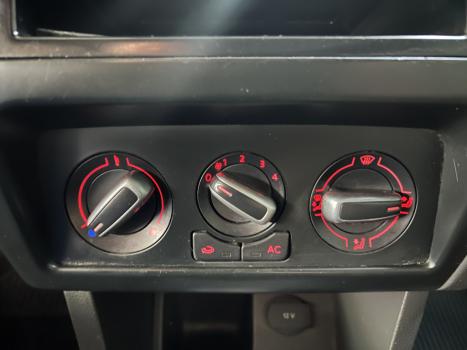 VOLKSWAGEN Fox 1.0, Foto 3