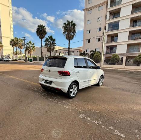 VOLKSWAGEN Fox 1.6 16V 4P MSI HIGHLINE FLEX, Foto 3