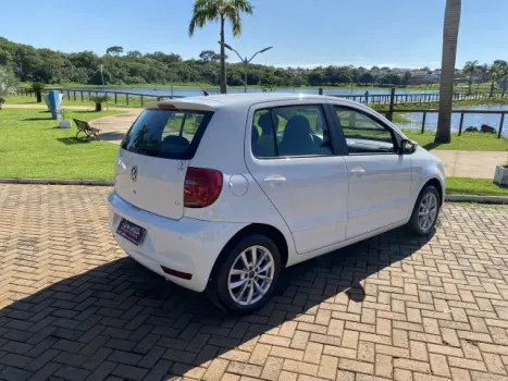 VOLKSWAGEN Fox 1.6 4P, Foto 8