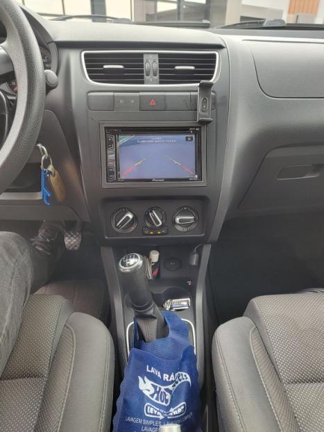 VOLKSWAGEN Fox 1.6 4P I-TREND FLEX, Foto 11