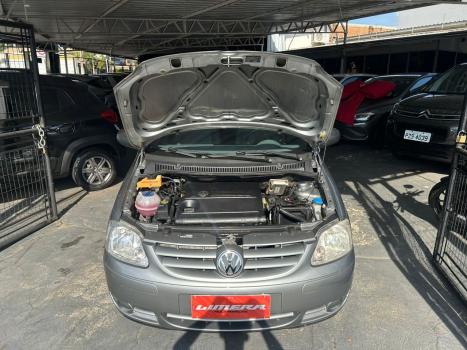VOLKSWAGEN Fox 1.6 4P, Foto 5