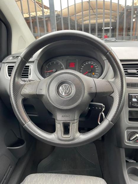 VOLKSWAGEN Fox 1.6 4P TREND FLEX, Foto 8