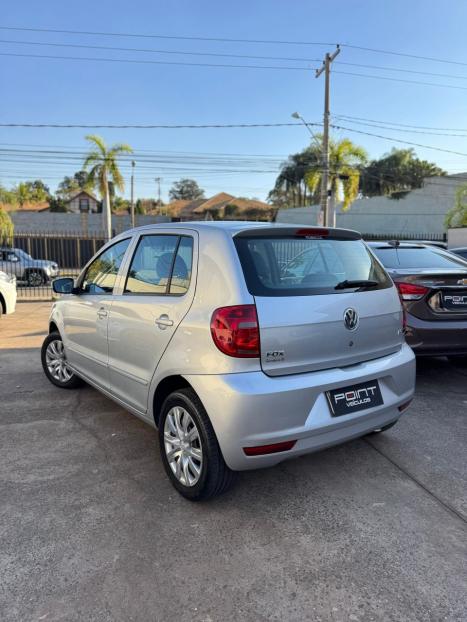 VOLKSWAGEN Fox 1.6 4P, Foto 2