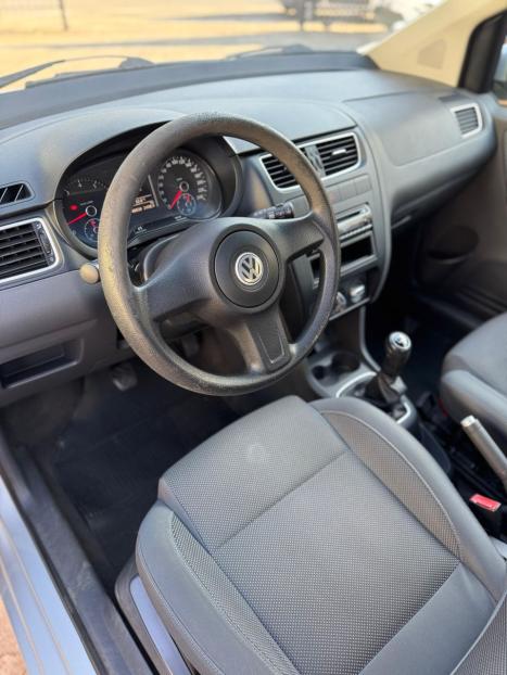 VOLKSWAGEN Fox 1.6 4P, Foto 4