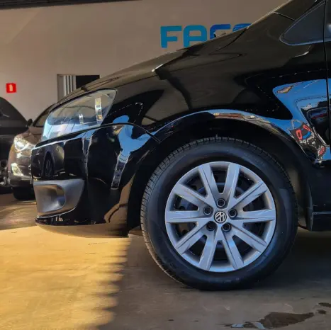 VOLKSWAGEN Fox 1.6 4P FLEX, Foto 3