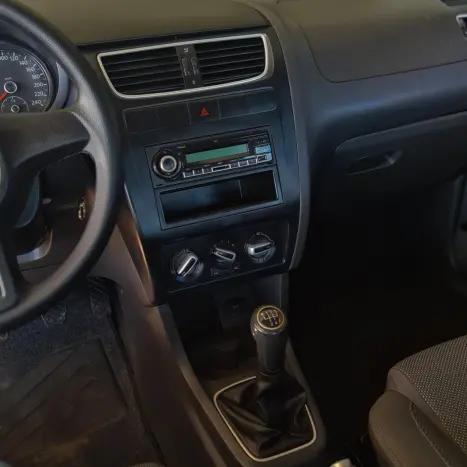 VOLKSWAGEN Fox 1.6 4P FLEX, Foto 12