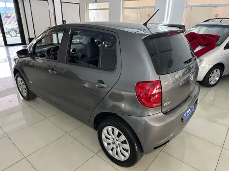 VOLKSWAGEN Fox 1.6 4P FLEX, Foto 4
