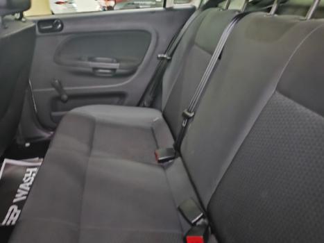 VOLKSWAGEN Gol 1.0 12V 4P FLEX MPI G7, Foto 16