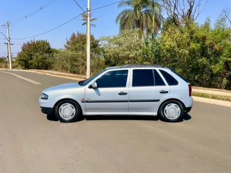VOLKSWAGEN Gol 1.0 4P, Foto 2