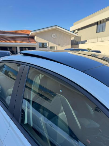 VOLKSWAGEN Jetta 1.4 4P 250 TSI TURBO CONFORTLINE AUTOMTICO, Foto 4