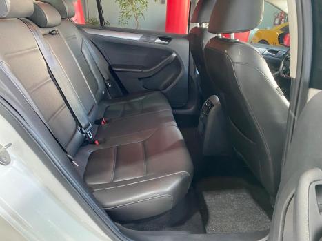VOLKSWAGEN Jetta 1.4 4P 250 TSI TURBO CONFORTLINE AUTOMTICO, Foto 13