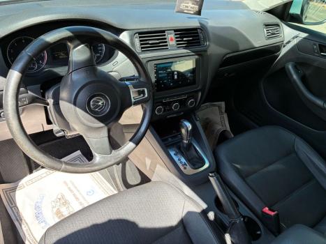 VOLKSWAGEN Jetta 2.0 4P CONFORTLINE TIPTRONIC AUTOMTICO, Foto 2