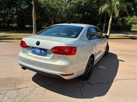 VOLKSWAGEN Jetta 2.0 4P CONFORTLINE TIPTRONIC AUTOMTICO, Foto 7