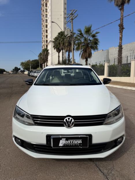 VOLKSWAGEN Jetta 2.0 4P CONFORTLINE TIPTRONIC AUTOMTICO, Foto 2