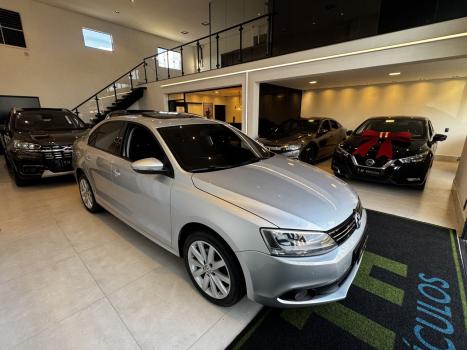 VOLKSWAGEN Jetta 2.0 4P FLEX CONFORTLINE TIPTRONIC AUTOMTICO, Foto 3