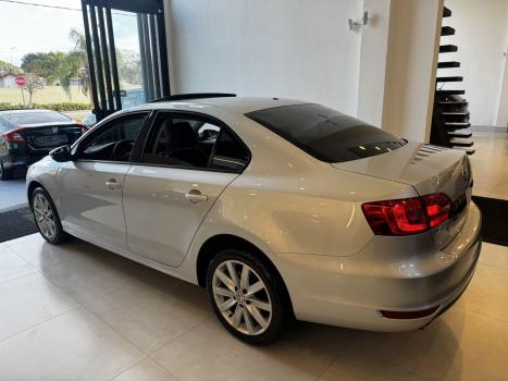 VOLKSWAGEN Jetta 2.0 4P FLEX CONFORTLINE TIPTRONIC AUTOMTICO, Foto 12