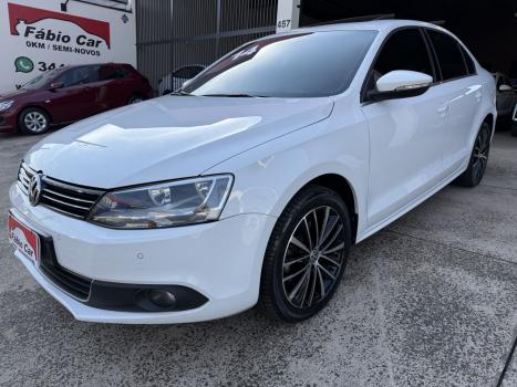 VOLKSWAGEN Jetta 2.0 4P TSI HIGHLINE 211 CV AUTOMTICO, Foto 2