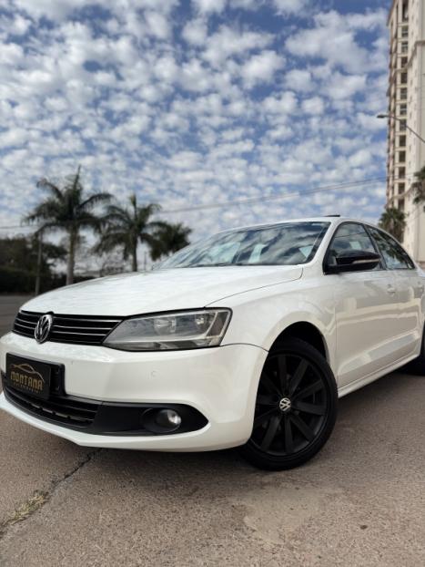 VOLKSWAGEN Jetta 2.0 4P CONFORTLINE TIPTRONIC AUTOMTICO, Foto 2