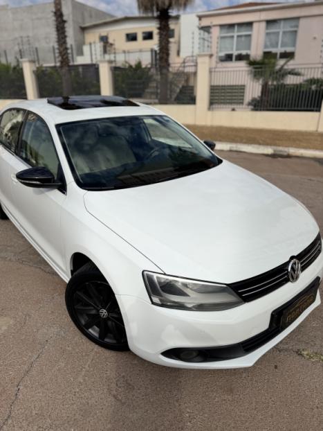VOLKSWAGEN Jetta 2.0 4P CONFORTLINE TIPTRONIC AUTOMTICO, Foto 5