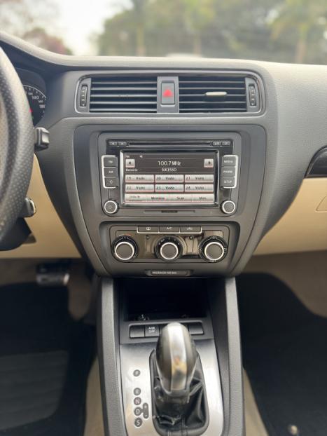 VOLKSWAGEN Jetta 2.0 4P CONFORTLINE TIPTRONIC AUTOMTICO, Foto 16