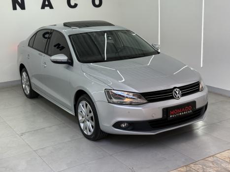 VOLKSWAGEN Jetta 2.0 4P FLEX CONFORTLINE TIPTRONIC AUTOMTICO, Foto 3