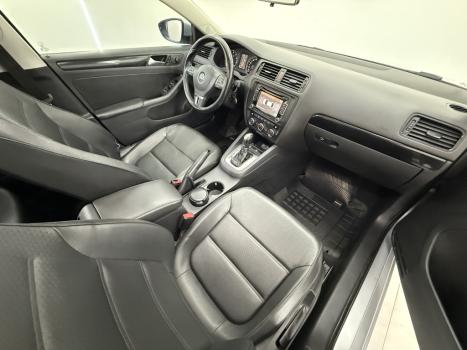 VOLKSWAGEN Jetta 2.0 4P FLEX CONFORTLINE TIPTRONIC AUTOMTICO, Foto 8