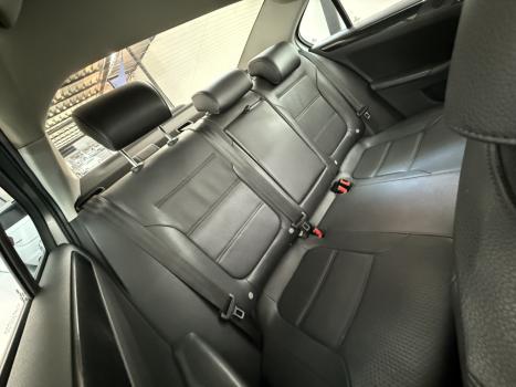 VOLKSWAGEN Jetta 2.0 4P FLEX CONFORTLINE TIPTRONIC AUTOMTICO, Foto 9