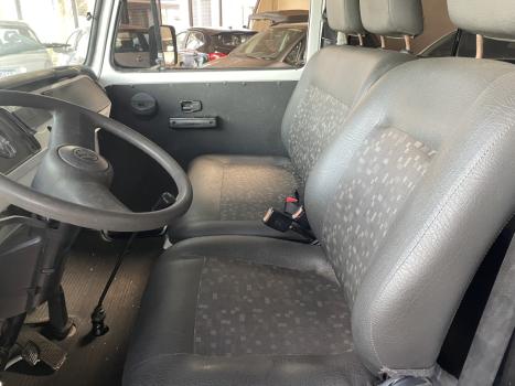 VOLKSWAGEN Kombi 1.6 STD 9 LUGARES, Foto 12