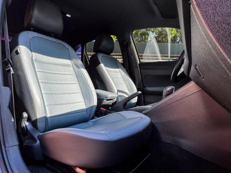 VOLKSWAGEN Nivus 1.0 4P FLEX 200 TSI HIGHLINE TURBO AUTOMTICO, Foto 9