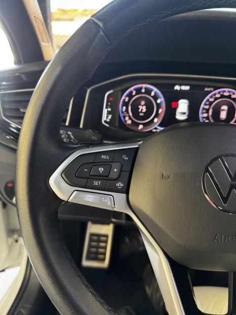 VOLKSWAGEN Nivus 1.0 4P FLEX 200 TSI HIGHLINE TURBO AUTOMTICO, Foto 6