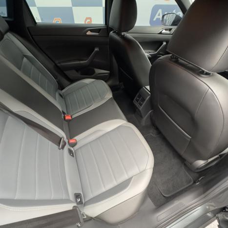 VOLKSWAGEN Nivus 1.0 4P FLEX 200 TSI HIGHLINE TURBO AUTOMTICO, Foto 5