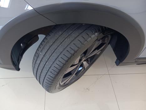 VOLKSWAGEN Nivus 1.0 4P FLEX 200 TSI HIGHLINE TURBO AUTOMTICO, Foto 7