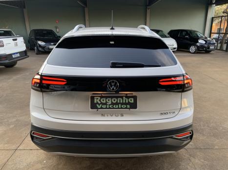 VOLKSWAGEN Nivus 1.0 4P FLEX 200 TSI HIGHLINE TURBO AUTOMTICO, Foto 6