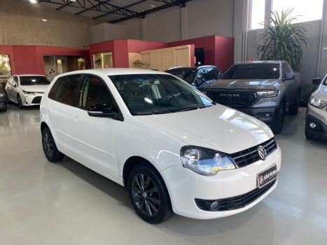 VOLKSWAGEN Polo Hatch 1.6 4P CITY, Foto 2