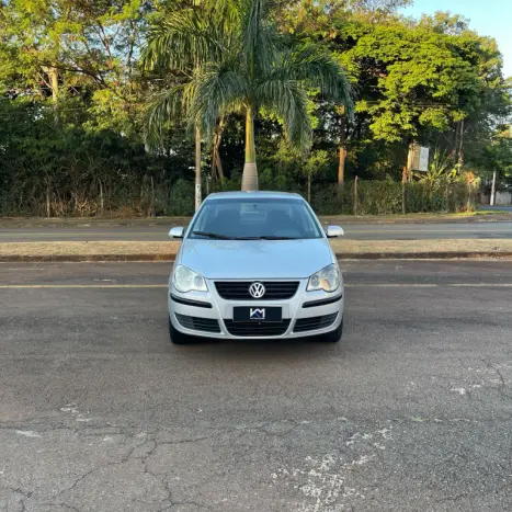 VOLKSWAGEN Polo Sedan 1.6 4P COMFORTLINE FLEX, Foto 2