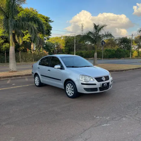 VOLKSWAGEN Polo Sedan 1.6 4P COMFORTLINE FLEX, Foto 3
