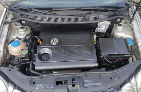 VOLKSWAGEN Polo Sedan 1.6 4P CONFORTLINE, Foto 6