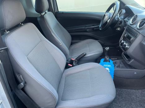 VOLKSWAGEN Saveiro 1.6 G5 TROOPER CABINE ESTENDIDA FLEX, Foto 6
