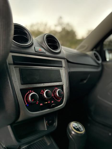 VOLKSWAGEN Saveiro 1.6 G5 TREND CABINE ESTENDIDA FLEX, Foto 11