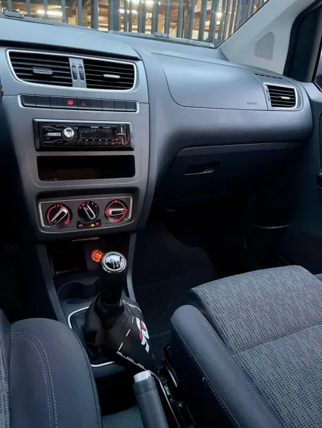 VOLKSWAGEN Space Fox 1.6 4P FLEX TREND, Foto 11