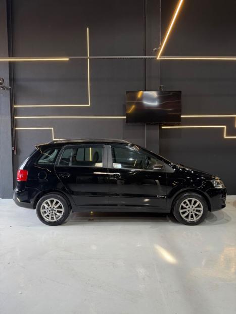 VOLKSWAGEN Space Fox 1.6 4P FLEX I-TREND, Foto 3