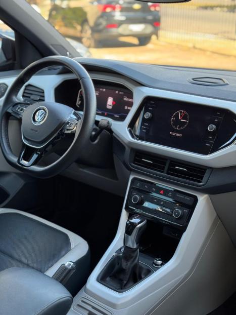 VOLKSWAGEN T-Cross 1.4 4P 250 TSI FLEX HIGHLINE AUTOMTICO, Foto 6