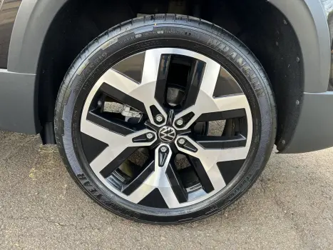 VOLKSWAGEN Taos 1.4 16V 4P FLEX 250 TSI HIGHLINE AUTOMTICO, Foto 12