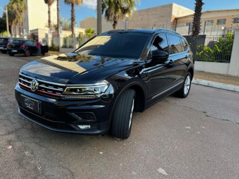 VOLKSWAGEN Tiguan 1.4 250 TSI TOTAL FLEX ALLSPACE COMFORTLINE TURBO AUTOMTICO TIPTRONIC, Foto 2
